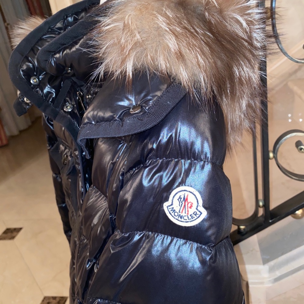 PERFECT CONDITION MONCLER JACKET ARMOISE